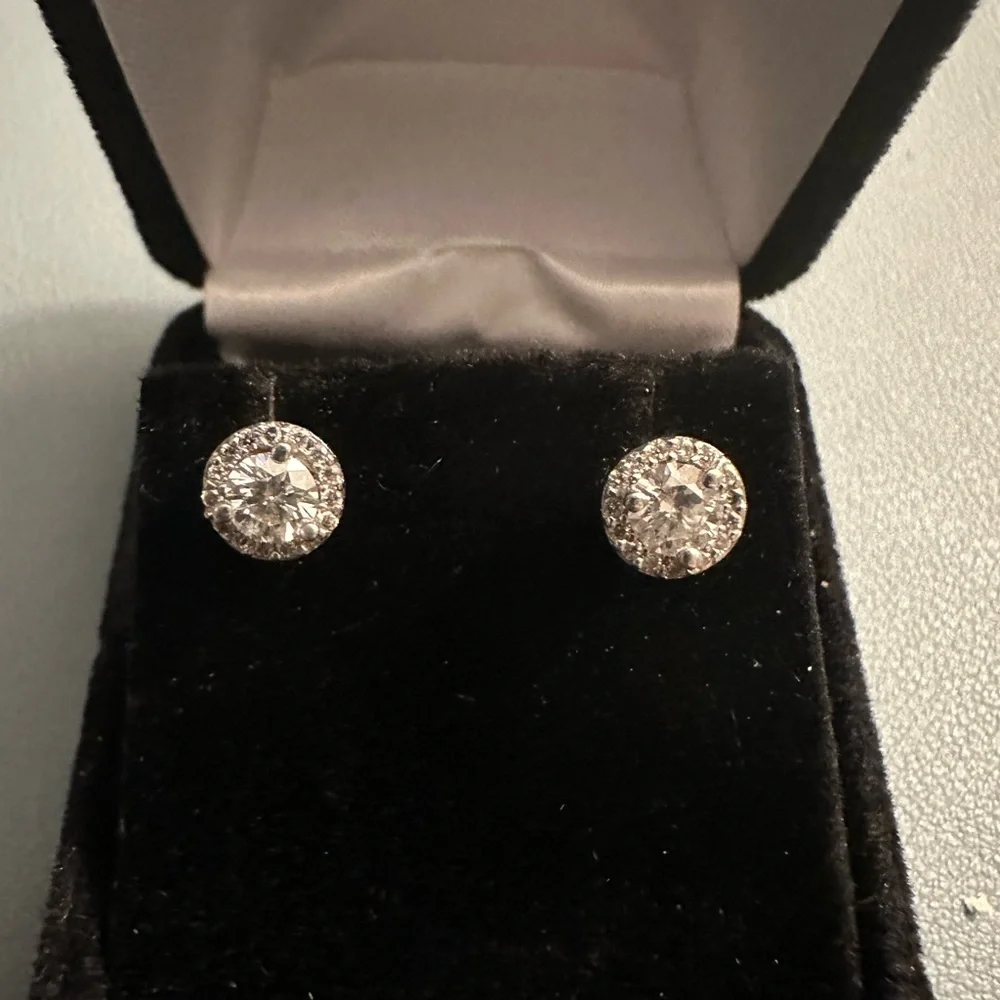 Diamond Halo Round Brilliant Stud Earrings 1.00 Ct TW 14K White Gold - Picture 2 of 8